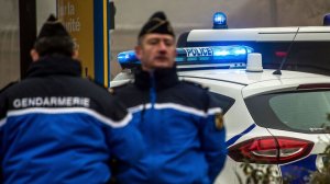Более 400 россиян находятся под арестом во Франции, рассказали в посольстве