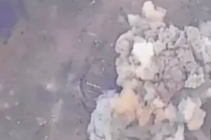 Сводка СВО, 15 апреля. Хаос в Киеве! Ядовитое облако поглотило целый город