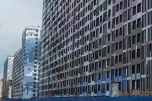 Скандально известному петербургскому застройщику грозит банкротство