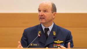 Глава бельгийской армии выдумал признание Россией нового государства