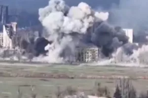 Сводка СВО, 18 апреля. ВСУ в панике. Киев и Харьков атакуют дроны-призраки