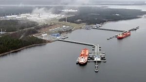Прошел месяц после украинских атак на Приморск и Усть-Лугу, и, согласно финским оценкам, отгрузки нефти вернулись на прежний уровень
