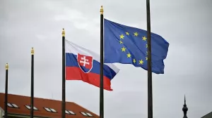 Словакия пересматривает связи с ЕС из-за Украины, заявил евродепутат