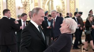 Учительница Путина рассказала, какими были его родители