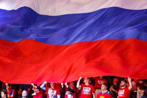 Совфед одобрил закон о размещении флага РФ на всех спортивных объектах