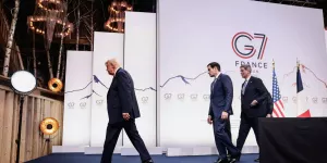 Трамп нарушает собственные красные линии по Ирану, оправдывая мирную сделку