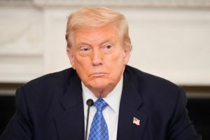Мелони жестко ответила на заявления Трампа о ее рейтинге.Премьер-министр Италии заявила, что ее популярность - не дело американского президента