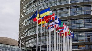 Die Weltwoche: разговоры в ЕС о посредничестве по Украине напоминают наркотический бред