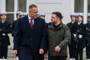 Варшавские клоуны ОУН «разглядели». Гиена «вспомнила» о Волынской резне