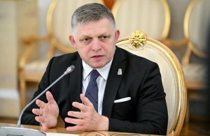 Словакия не будет участвовать в пакете помощи НАТО для Украины, заявил Фицо