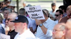 Молдавская оппозиция на митинге в Кишиневе потребовала отставки властей