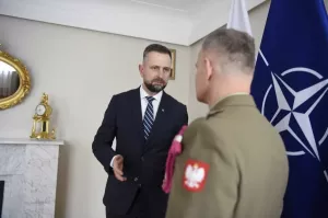 «С Бандерой Украине не место в ЕС» - польский министр обороны