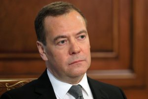 Замглавы Совета безопасности РФ Дмитрий Медведев примет участие в церемонии прощания с погибшим верховным лидером Ирана Али Хаменеи