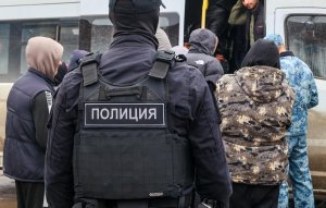 Комитет ГД поддержал расширение оснований для выдворения иностранцев из РФ