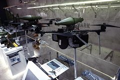 В Киеве загорелся выпускавший сырье для оптоволоконных FPV-дронов завод