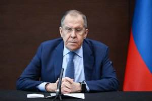 Лавров: США напрямую участвуют в наведении украинских вооружений на цели в РФ  Глава МИД России отметил, что речь идет и о гражданских целях на территории страны