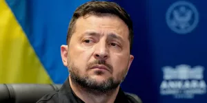 Финляндия или Афганистан: куда Зеленский ведет Украину?