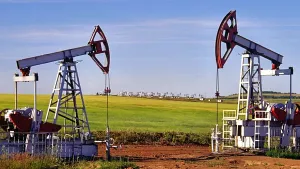 [$99] Цена нефти марки Brent поднялась выше 99 долларов за баррель впервые с 22 мая