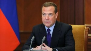 Финал карьеры Зеленского близок, заявил Медведев
