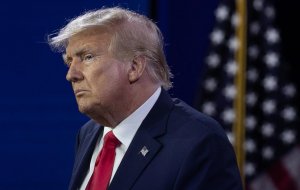 Трамп раскритиковал признание Байдена в дефиците боеприпасов у США
