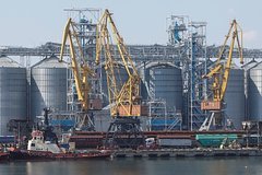 Депутат Колесник: Все идет к полному уничтожению порта Одессы