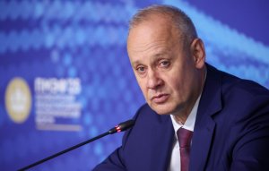 Кобяков: бизнес из ЕС продолжает контакт с РФ вопреки позиции политических элит