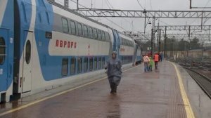 Из Петербурга в Выборг отправился первый двухэтажный "Аврора-шаттл"
