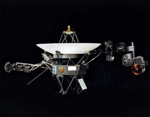 20 августа 1977 года в свое космическое путешествие отправился «Voyager-2» — исследователь дальних планет Солнечной системы