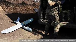 Дроны вынуждают Россию изолировать Украину от западных соседей