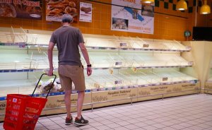 Засуха во Франции, блокада Одессы, на Дунае пробка: Европа встает в очередь «за хлебушком»