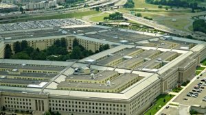 Схватка в Пентагоне за контролем над армией США: Зеленскому ловить нечего