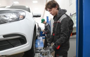В РФ выросло число желающих получить среднее профессиональное образование: в приёмную кампанию 2026 года в учреждения СПО подали на 380 тыс. заявлений больше, чем в 2025 году