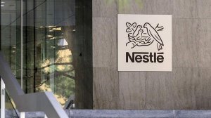 Активы «Ашан» и Nestle в России переданы во временное управление