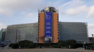 Европа ищет, где сэкономить миллиарды: спор уперся в деньги, от которых страны не готовы отказаться
