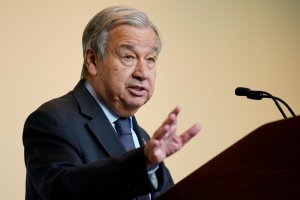 Пять корпораций и полтриллиона: Гутерреш раскрыл масштаб наживы в ООН