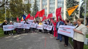 В Молдавии оппозиция вышла на пикет против режима ЧП