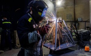 Искусственному интеллекту требуются помощники по хозяйству Почему в эпоху роботизации сохраняется потребность в ручном труде