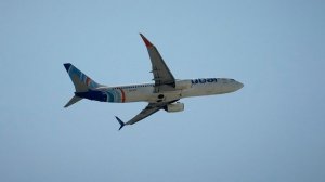 Раненый пилот самолета Flydubai оказался гражданином Индии, сообщили СМИ