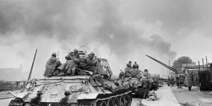 Почему молодежь так восприимчива к социализму, господин Гизи? NZZ: Германия не должна помогать Украине, потому что напала на СССР