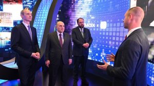 Форум «Цифровые решения». Главная пленарная сессия «Результаты. Возможности. Перспективы». До начала пленарного заседания Михаил Мишустин осмотрел экспозицию форума