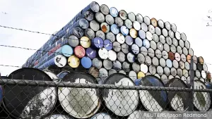 Гендиректор нефтетрейдера Vitol заявил об исчерпании запасов нефти на Западе