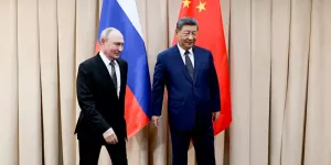 "Никакого троцкизма": почему Запад так и не понял стратегию Москвы и Пекина