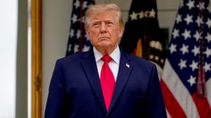 Трамп предупредил Украину о последствиях при отказе от завершения конфликта