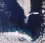 Рождение айсбергов. Фото со спутника.