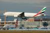 Авиакомпания Emirates разрашила говорить по мобильному телефону во время полета