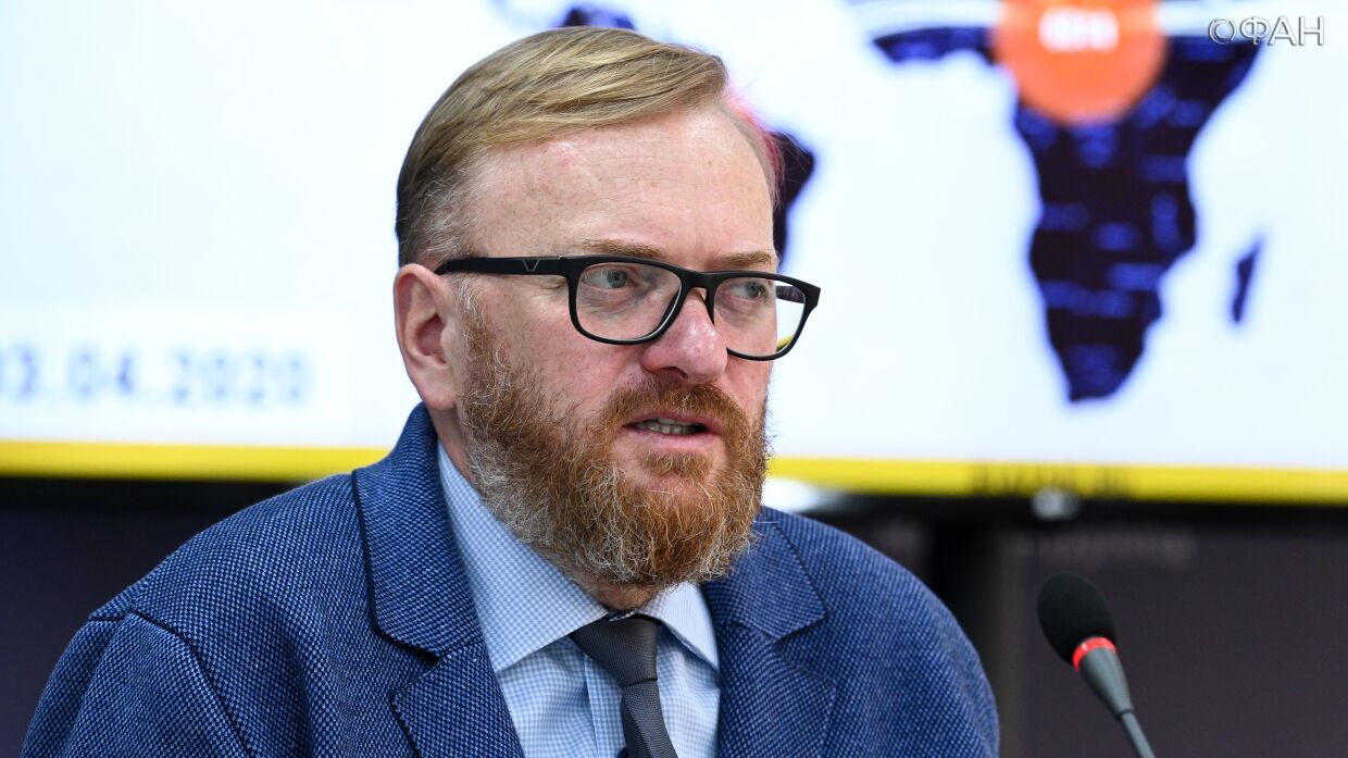 Милонов призвал жестко осудить разместивших фото нацистов на сайте laquo;Бессмертного полкаraquo;