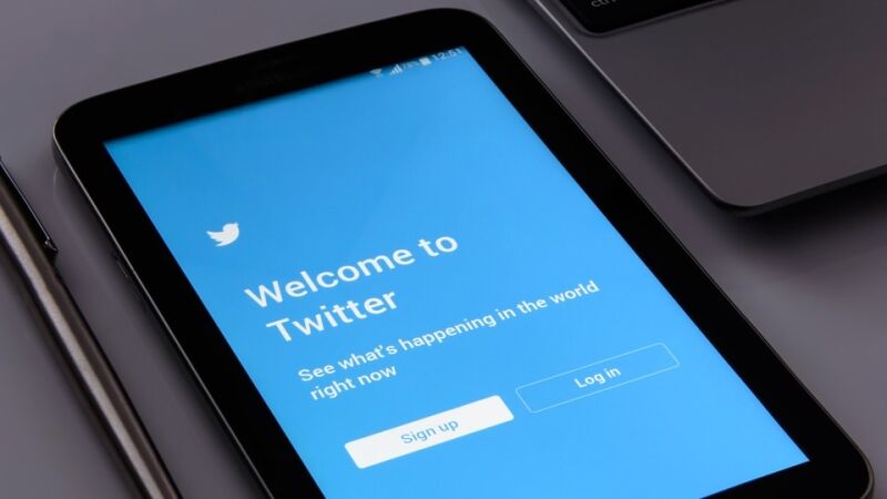Twitter провалил свою программу по борьбе с фейками о коронавирусе