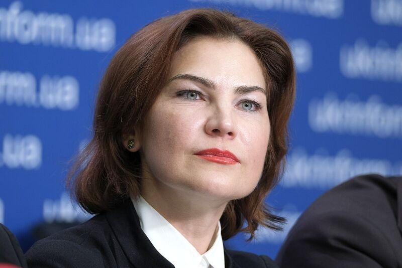 Охранники Порошенко поставили на место прокуроров, пытавшихся его допросить