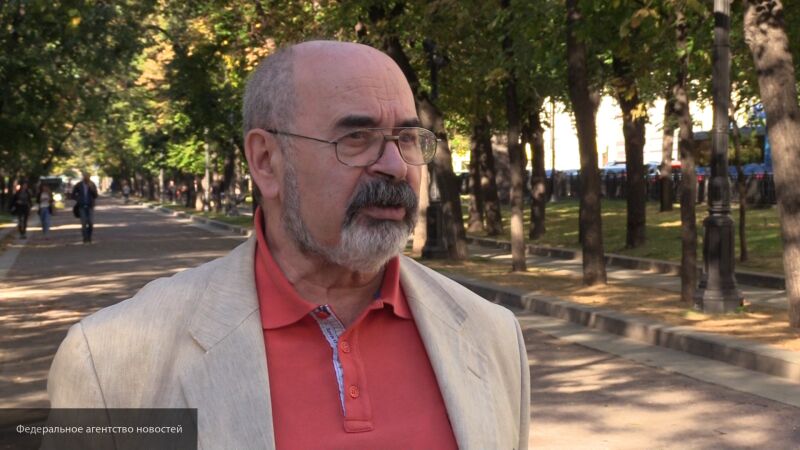 Литовкин считает, что quot;уничтожительquot; Крымского мостаquot; способен лишь кормить рыбу в море