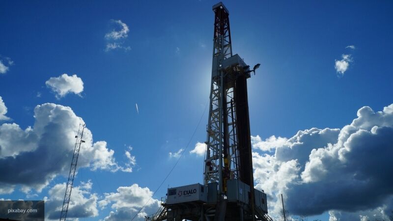 Российская нефть марки Urals преодолела цену отсечения в бюджете РФ